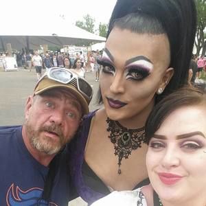 Meet your Posher, Mark